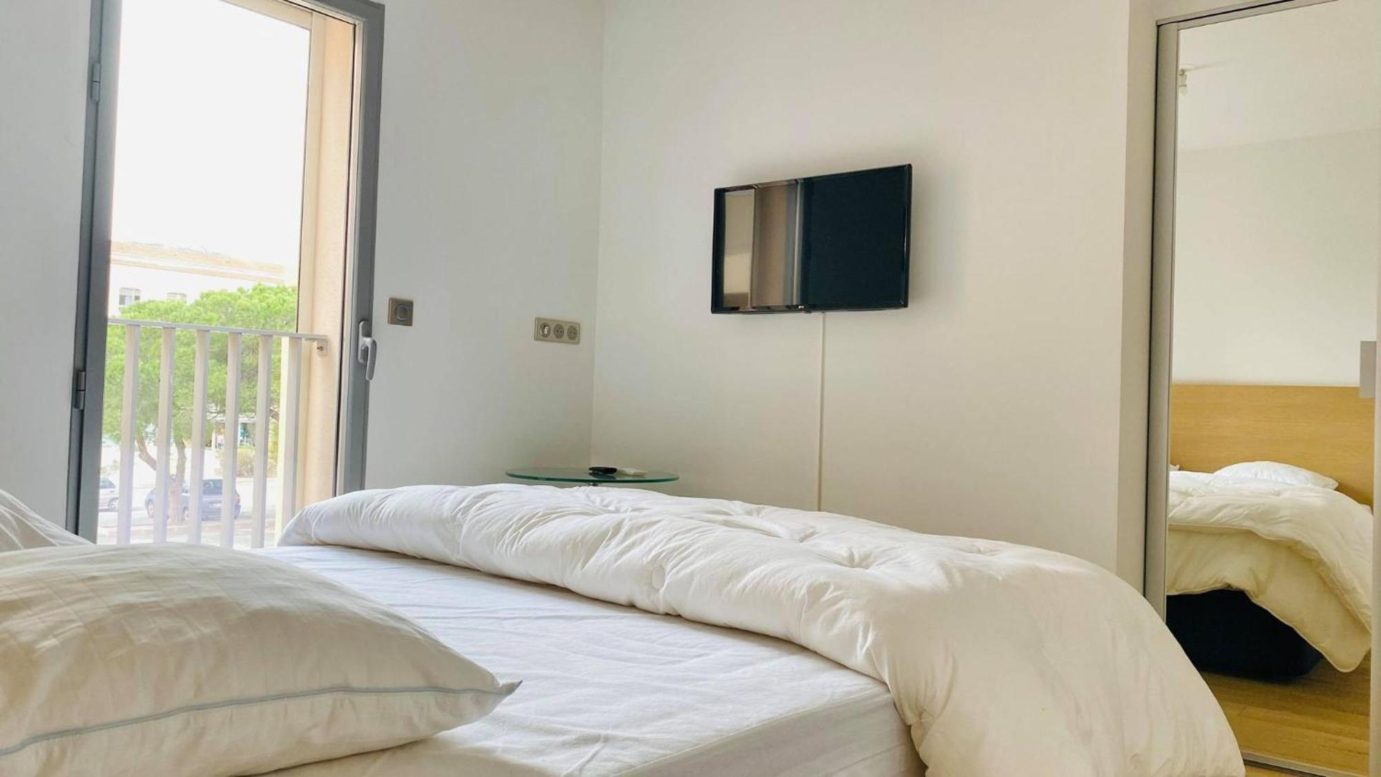Appartement Les Carolines Calvi Dış mekan fotoğraf
